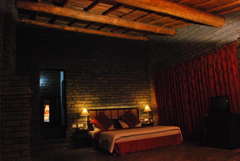 Imperial Heights Hotell Almora Exteriör bild