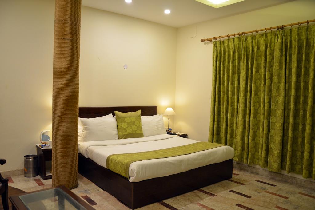 Imperial Heights Hotell Almora Exteriör bild